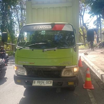 Dokumentasi pengiriman kargo PT Dua Sukses Logistik 11
